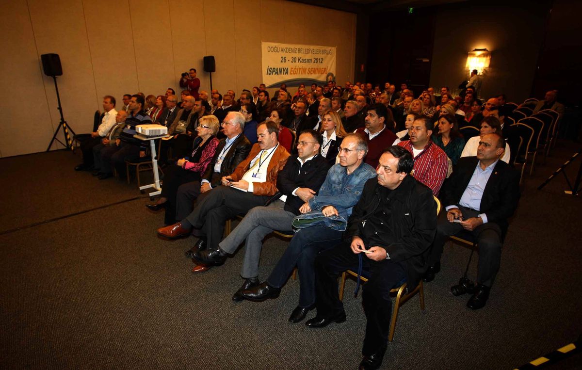 Dabb İspanya\'da Seminer Düzenledi