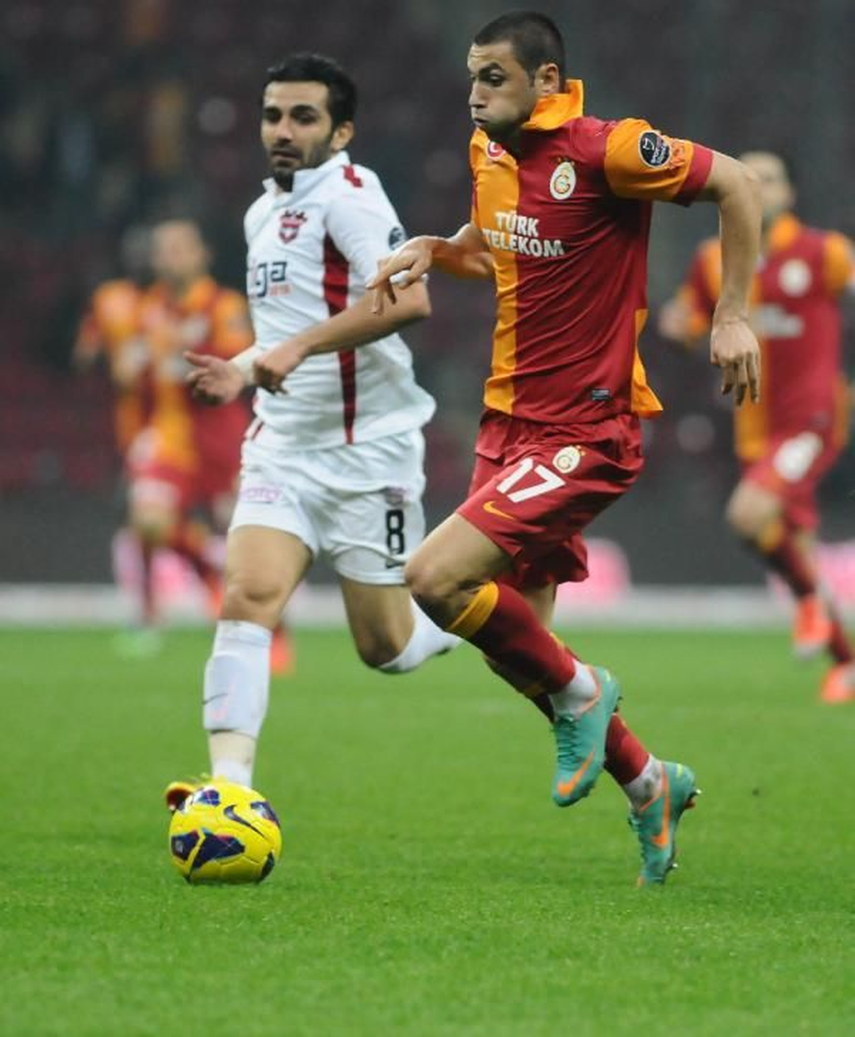 Galatasaray Evinde Yara Aldı