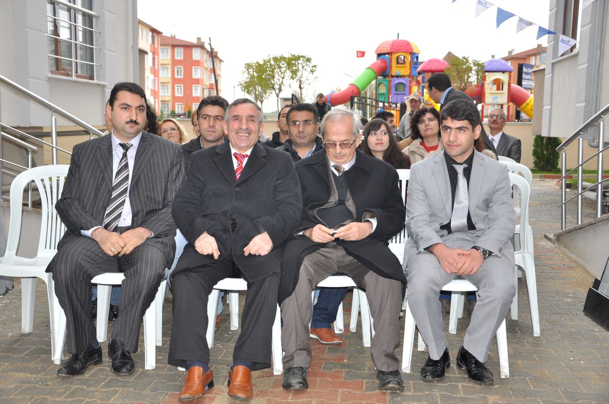 Huzurlu İnşaat\'tan 7 Ay Erken Anahtar Teslimi