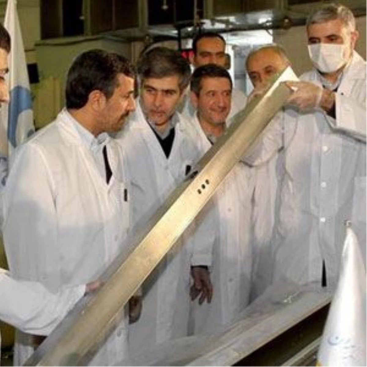 İran\'ın Tartışmalı Nükleer Faaliyetleri