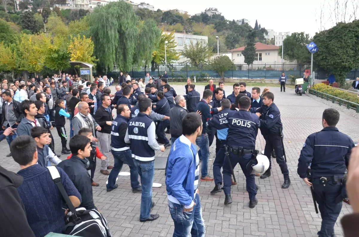 İzmir\'de Meydan Muharebesi