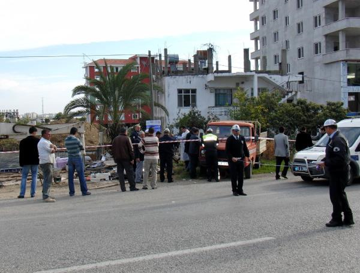 Kamyonet Altında Öldü