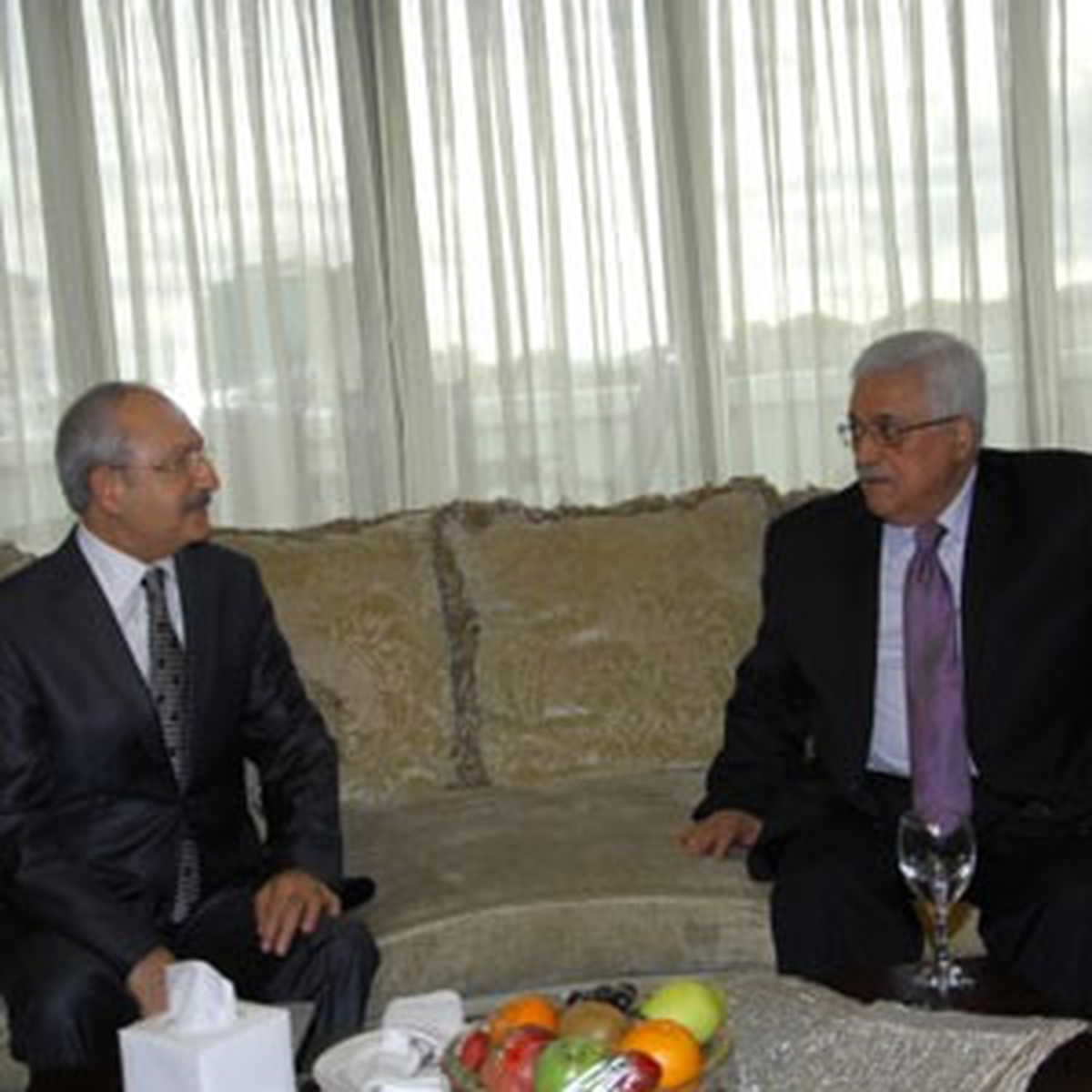 Kılıçdaroğlu, Abbas\'ı Kutladı