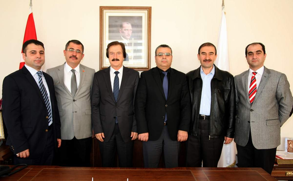 Tümsiad\'dan Rektör Kocacık\'a Ziyaret
