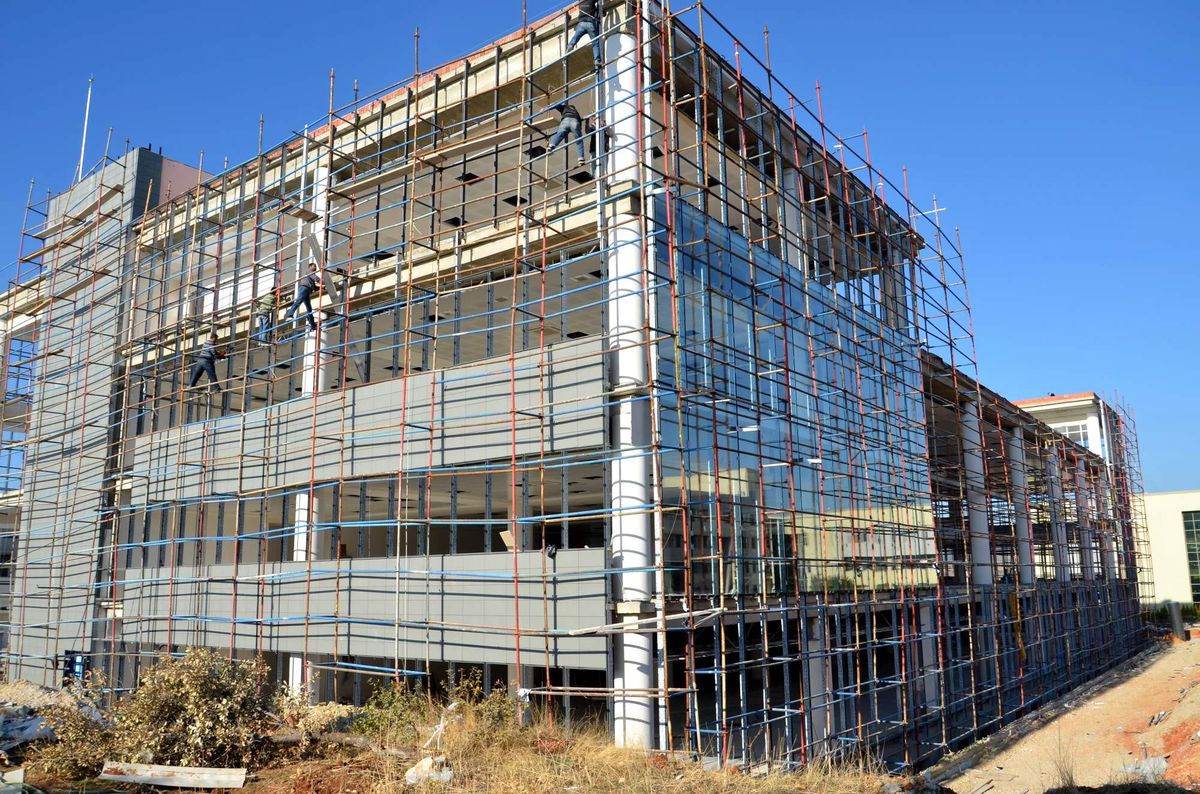 Uşak Üniversitesi\'nin Merkez Kütüphanesi 2013 Yılında Hizmete Açılacak