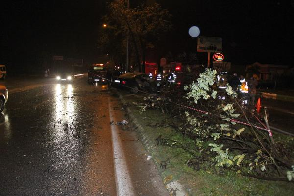 Aşırı Hız: 1 Ölü, 1 Yaralı