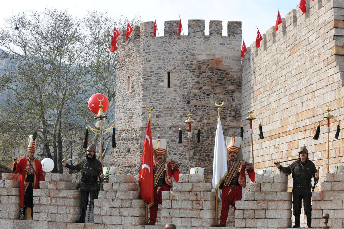 Bursa\'nın Tarihi Kapıları Geleceğe Açılıyor
