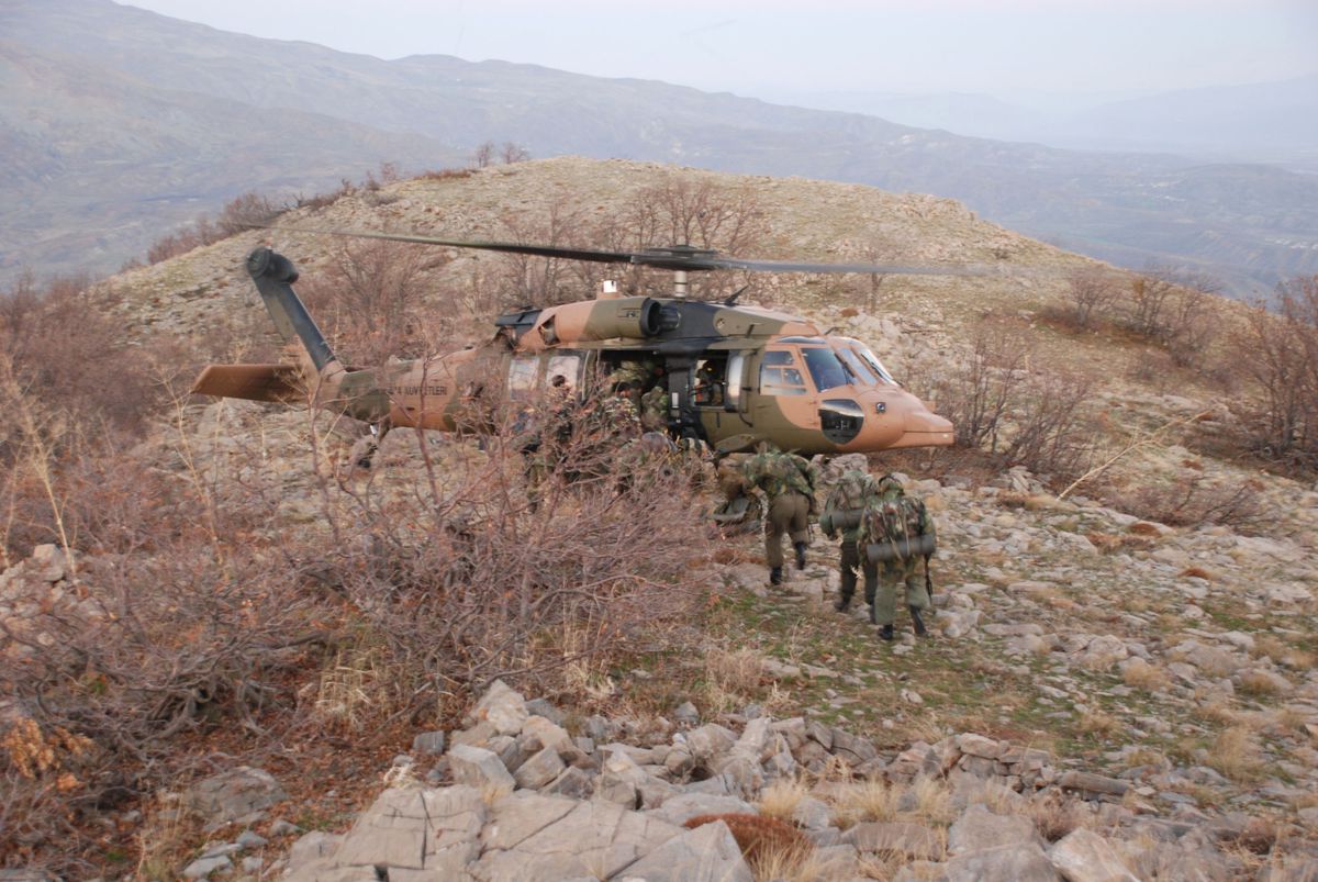 Elazığ\'da Sıcak Çatışma