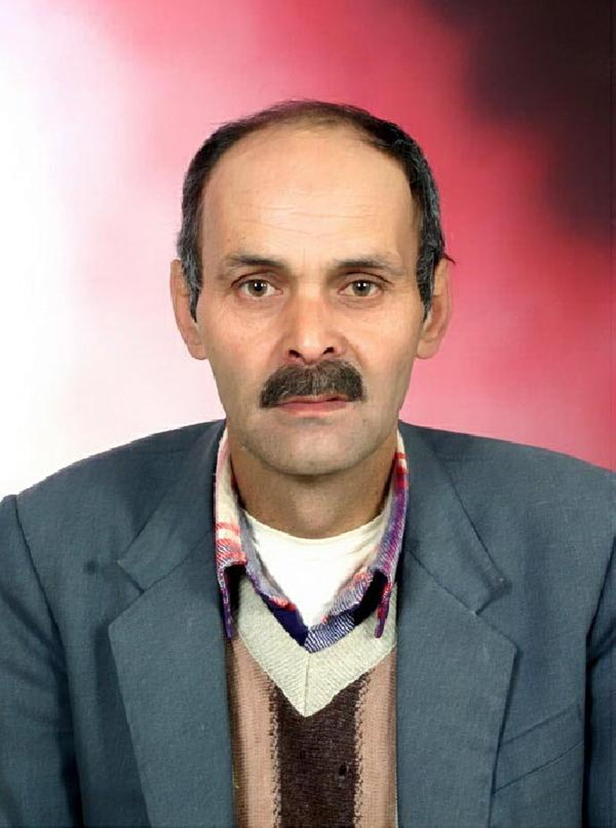 Evinde Av Tüfeğiyle İntihar Etti