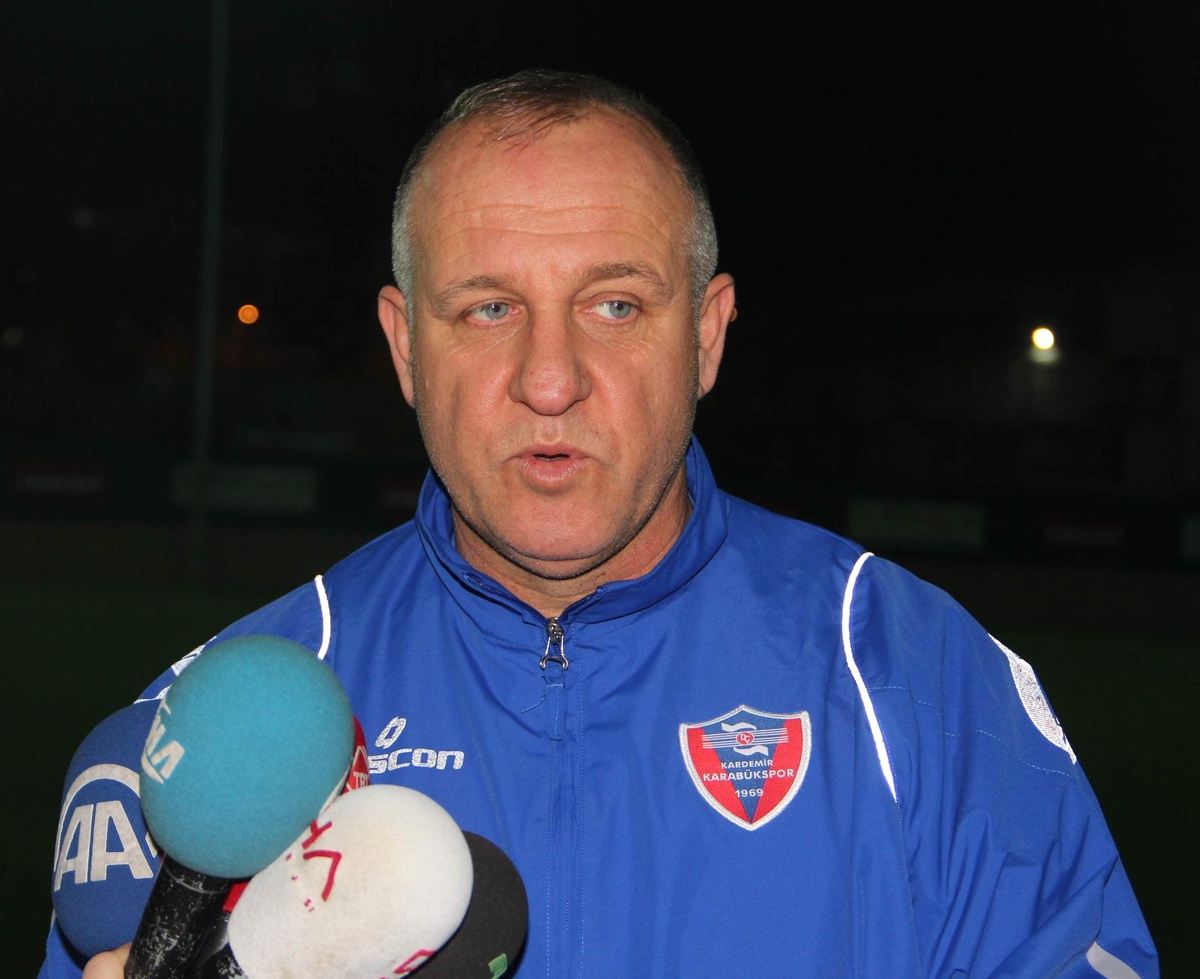Kardemir Karabükspor Teknik Direktörü Bakkal Açıklaması
