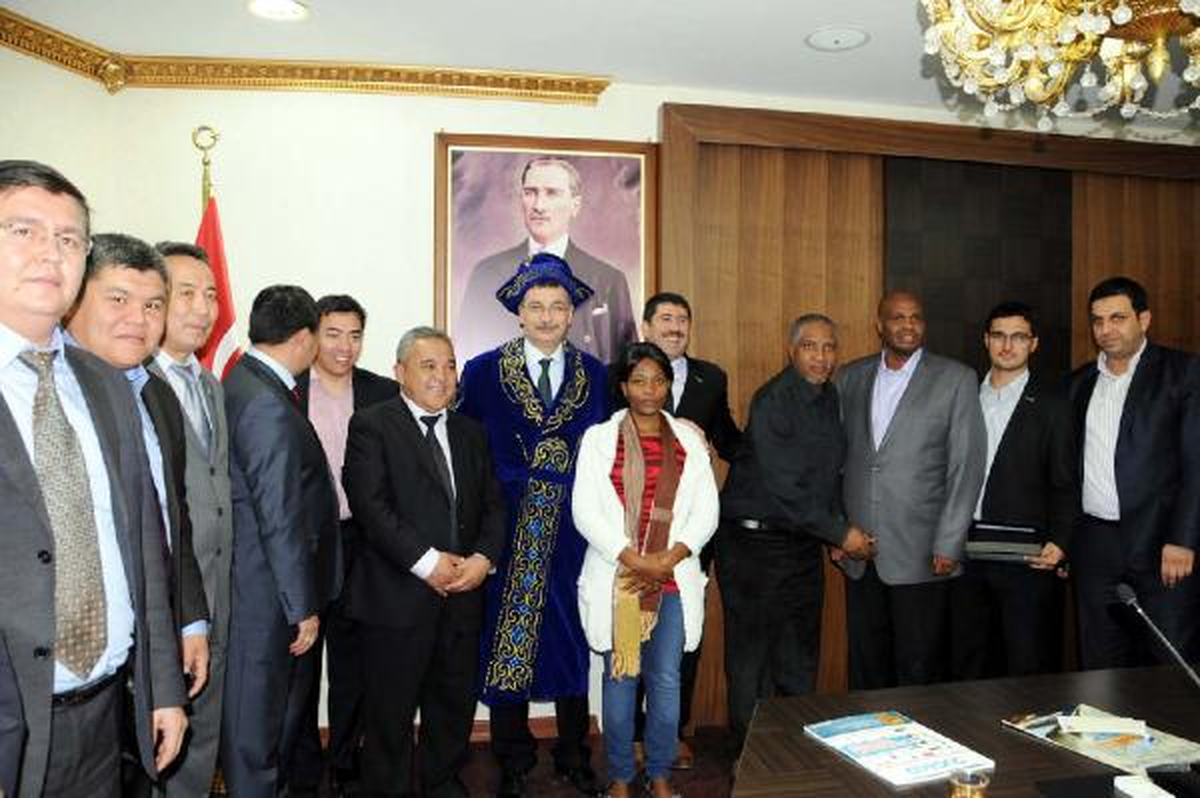 Kazakistan ve Tanzanyalı İşadamları Şanlıurfa'da