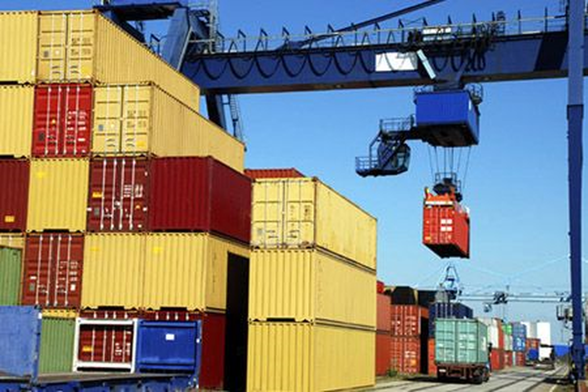 Kocaeli\'deki İhracatçı Firmaların Sektörel Performansı