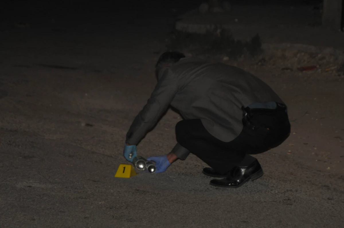 Mersin\'de Polise Silahlı Saldırı