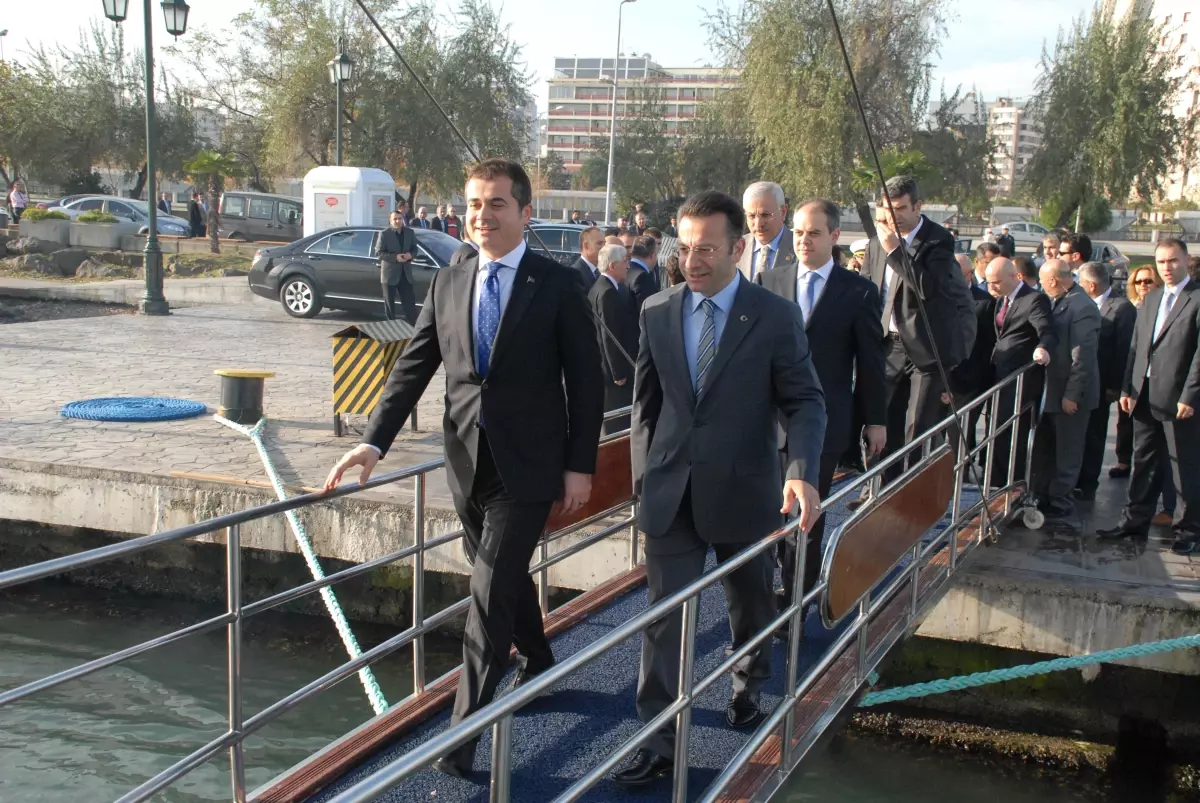 Sahil Güvenlik Botu Törenle Batırıldı