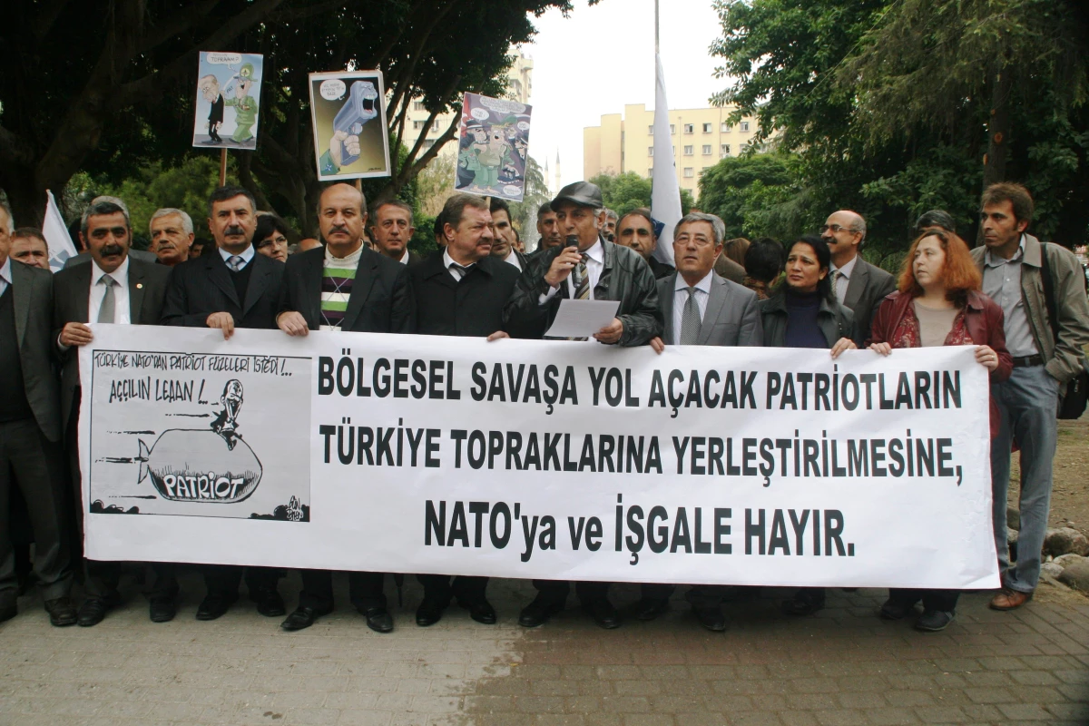 Adana\'da Patriot Protestosu