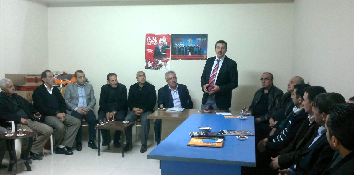 AK Parti Pütürge İlçe Danışma Toplantısı Yapıldı
