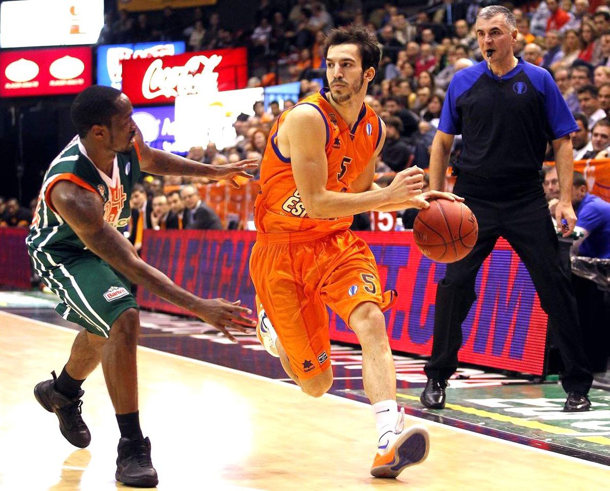 Banvit Seyircisine Güveniyor