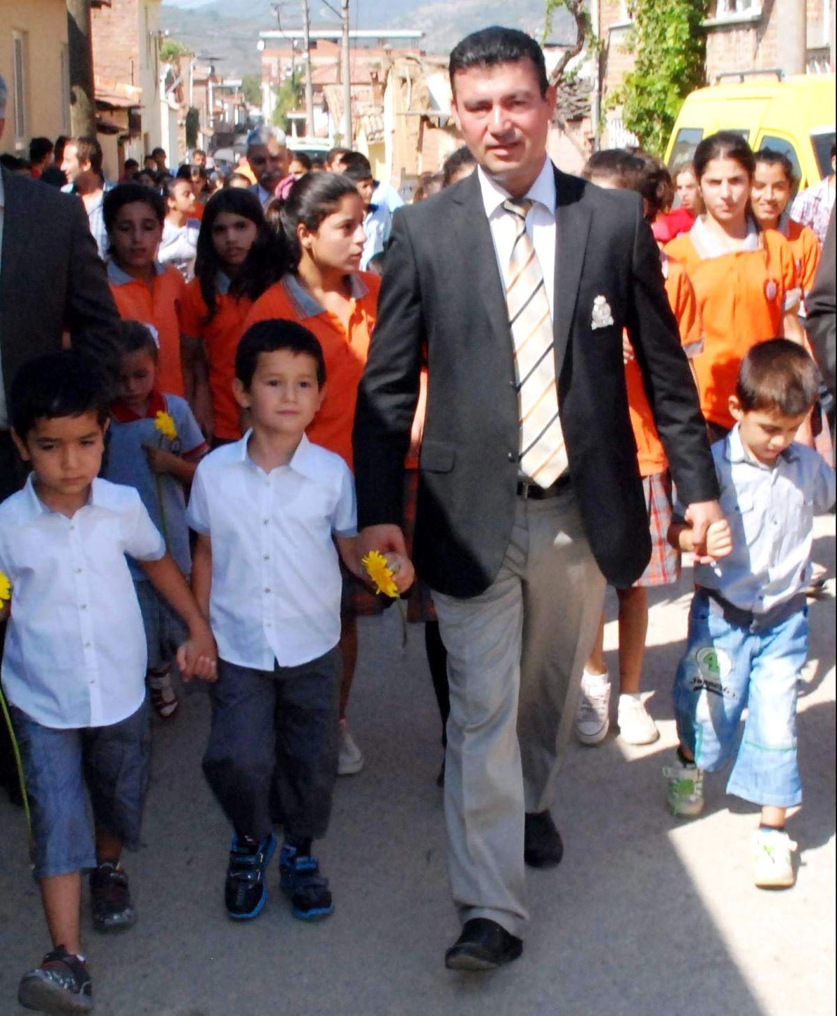 Başkan Akın, "Engellileri Gündelik Yaşama Kazandırmalıyız"