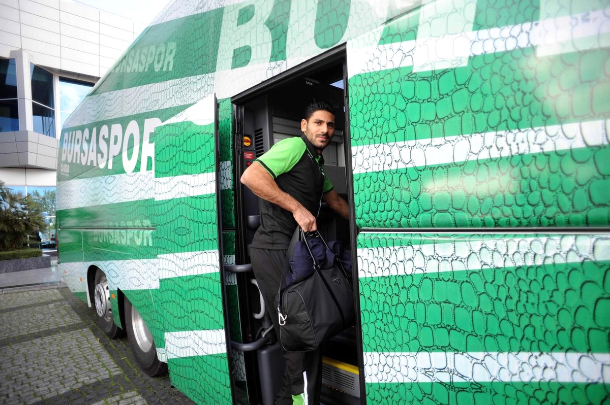 Bursaspor Kafilesi Nazilli\'ye Hareket Etti