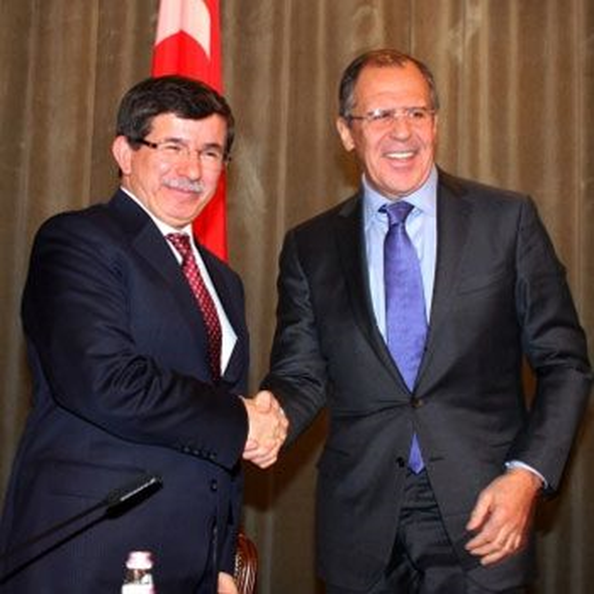 Davutoğlu-Lavrov Görüşmesi Sona Erdi