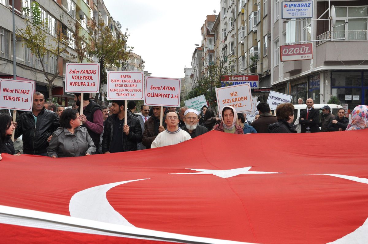 Engelliler Günü Yürüyüşü