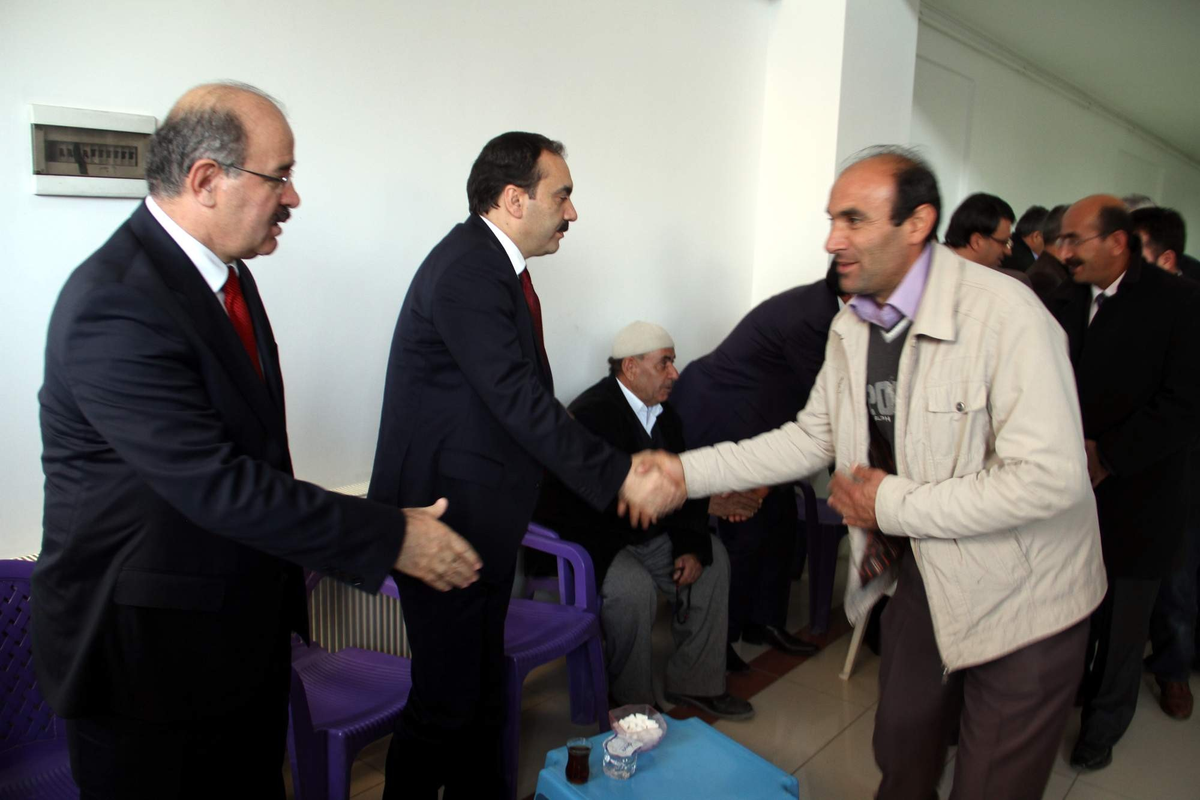 Hüseyin Çelik\'in Van Ziyareti