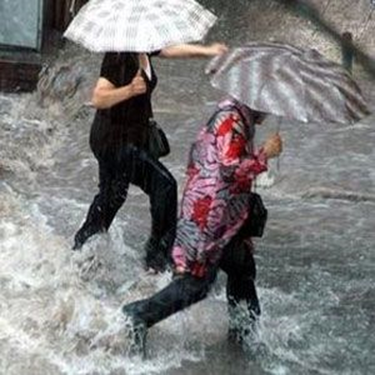 İstanbul\'da Yağmur Etkili Oldu