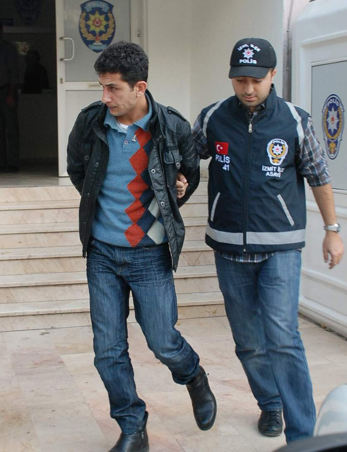 Kardeşini Bıçaklayan Şahıs Adliyeye Sevk Edildi