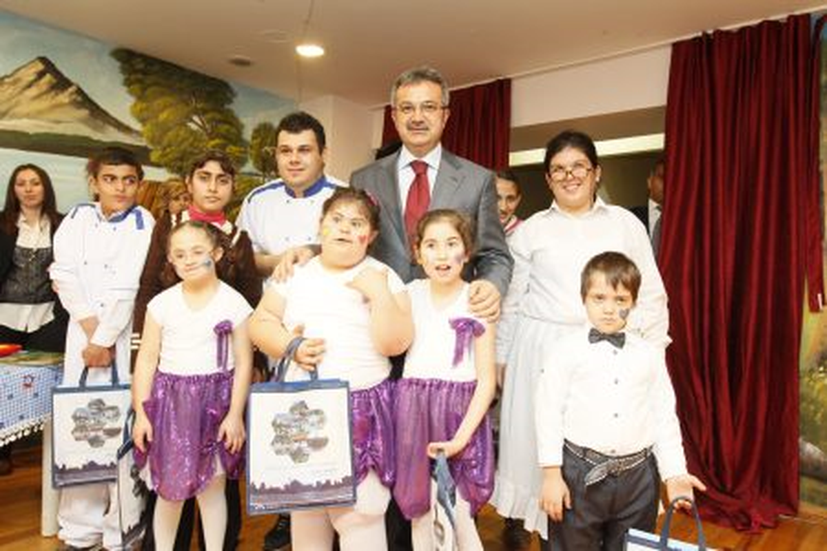 Köşker, Özel Çocukların Yanında