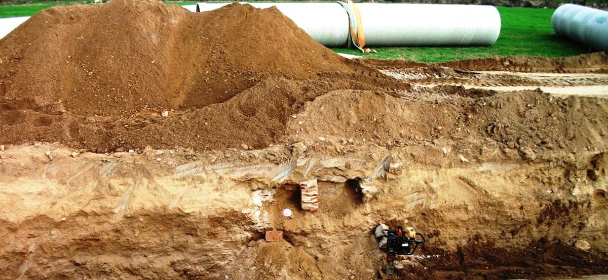 Sulama Kanalı Kazısından, Antik Kent Neikeia\'ya Ait Kalıntılar Çıktı