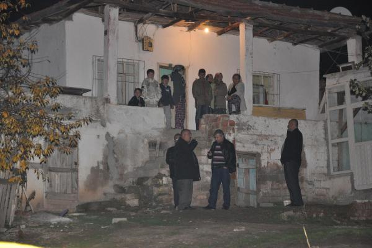Eşini Vermeyen Kayınpederini Öldürdü