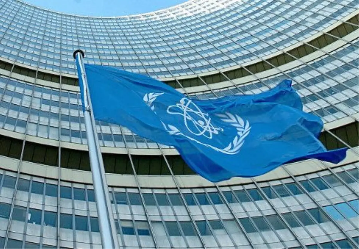 "İran Fordo Nükleer Tesisini Açtı"