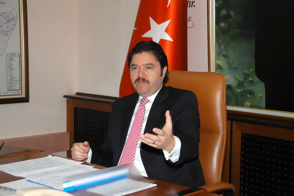 Vali Şahin\'den Dünya Engelliler Günü Mesajı