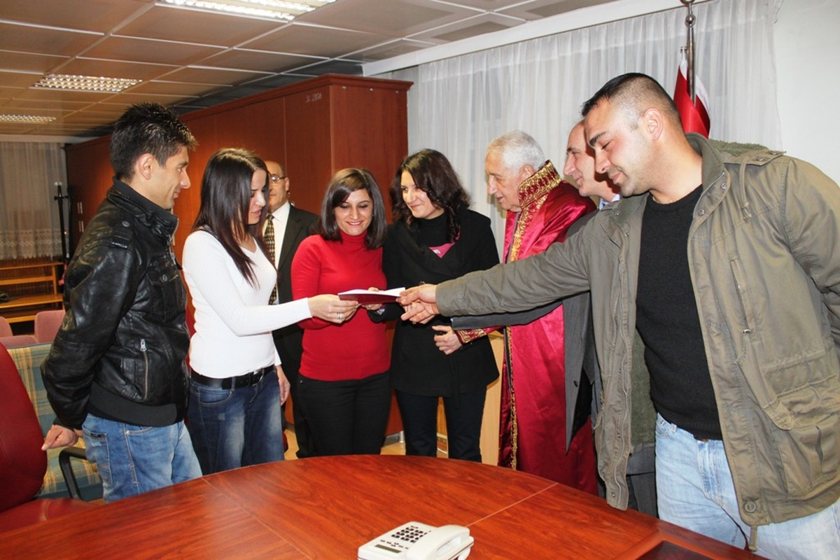 Başkan Dede\'den Mutlu Aile Tavsiyesi
