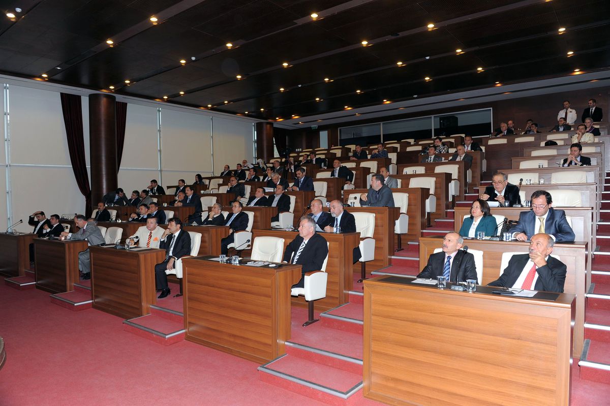 Başkan Gümrükçüoğlu, "61 Projenin Üzerine Konan 18 Yeni Proje ile Birlikte Trabzon\'daki Değişimin...