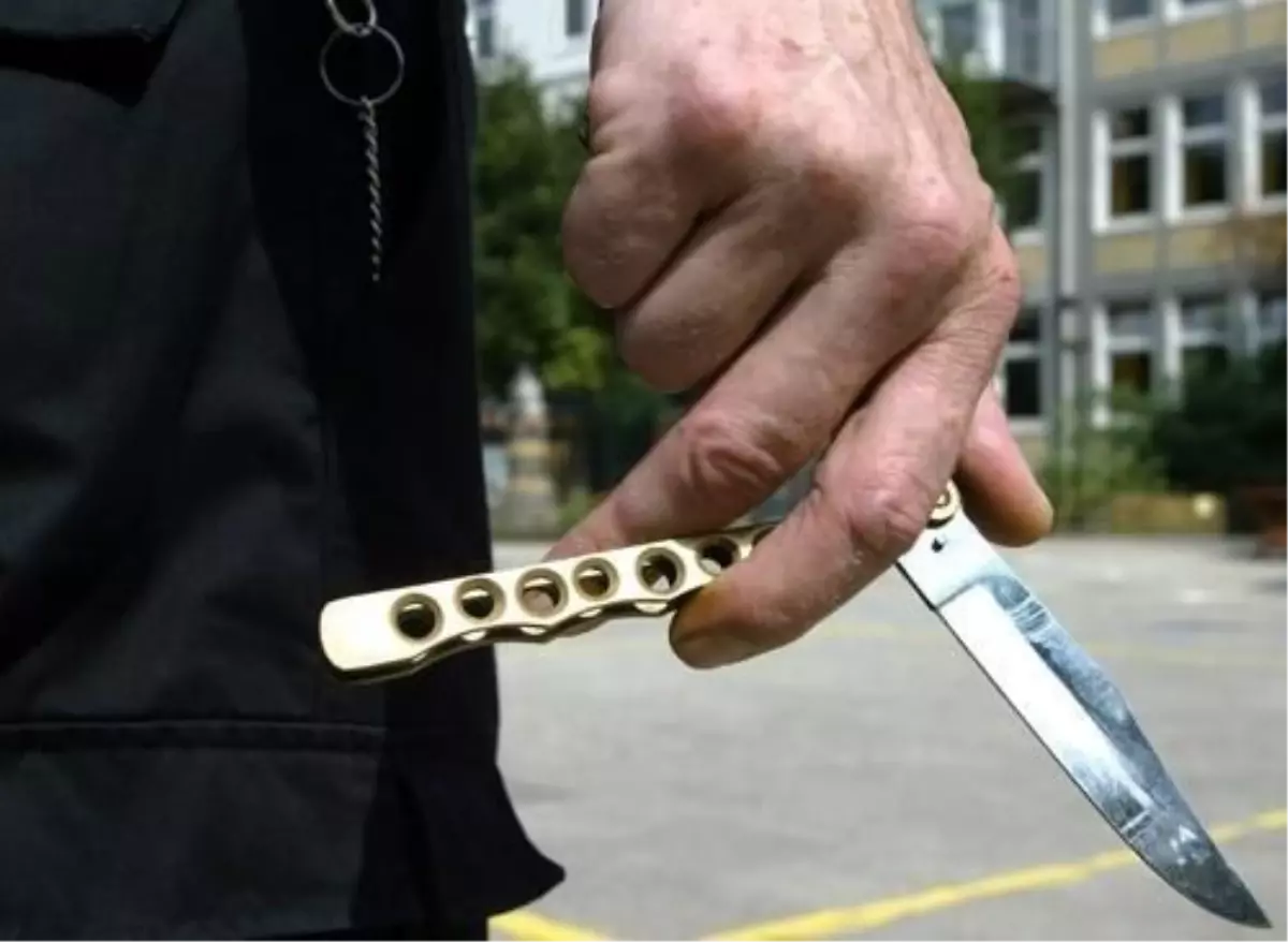 Bursa\'da Bıçaklı Kavga