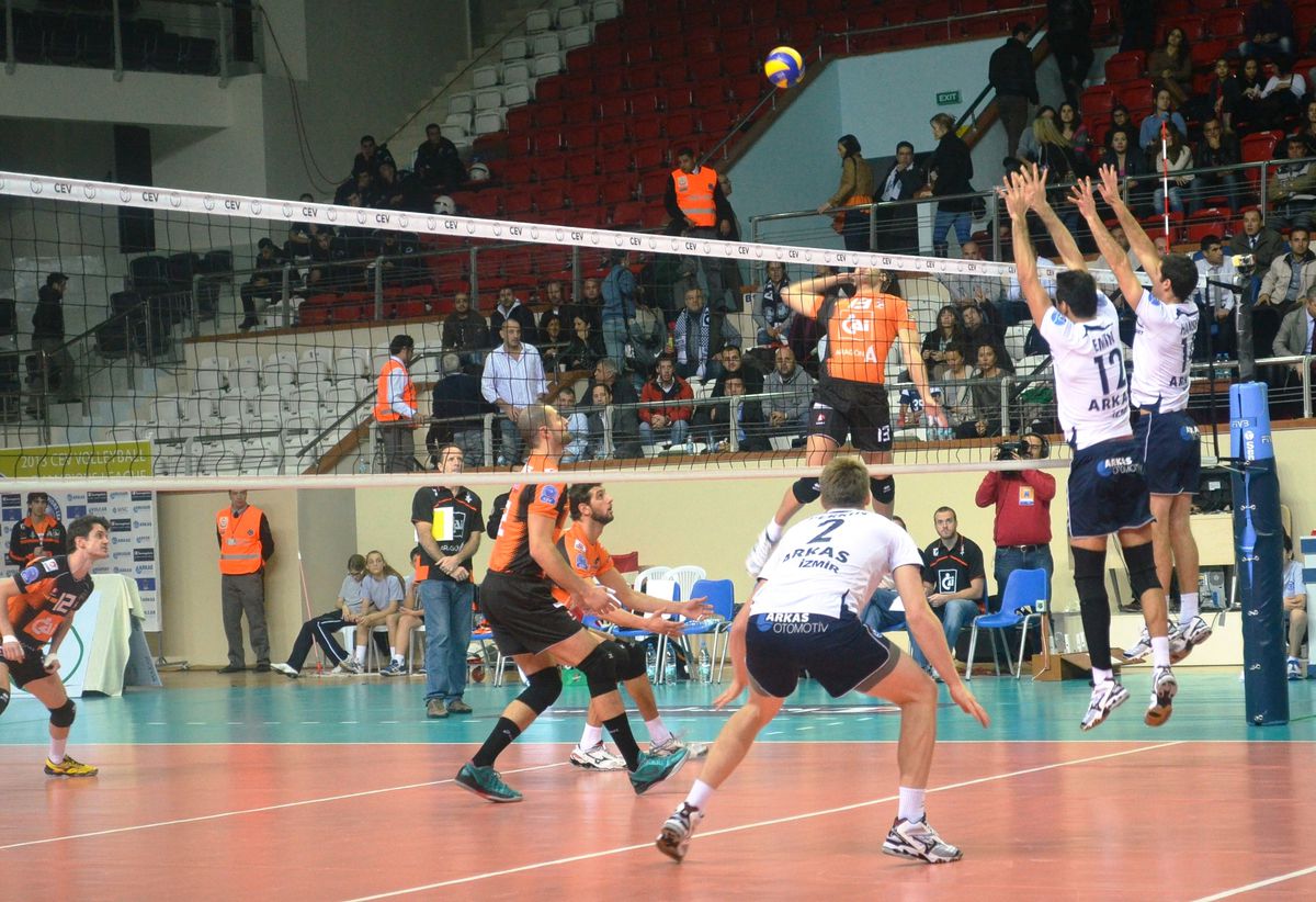 Cev Voleybol Şampiyonlar Ligi