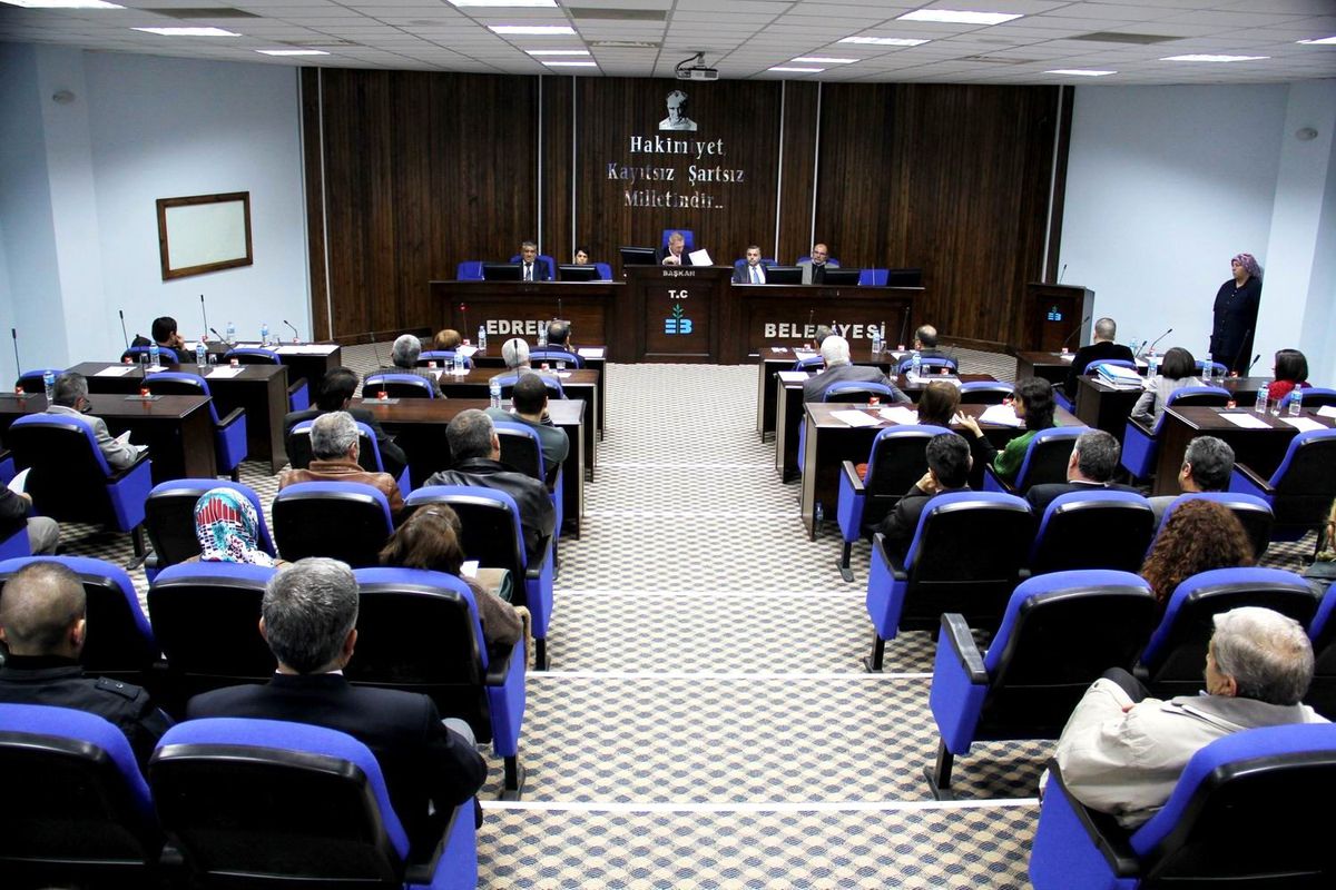 Edremit Belediye Meclisi Toplandı