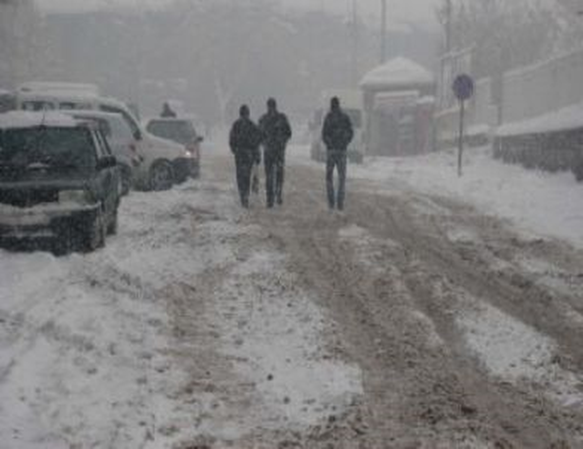 Kulp\'ta Kar Yağışı