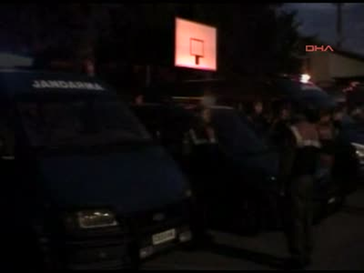 Mersin 3 İlde Organize Suç Örgütüne Darbe 25 Gözaltı 3 İlde Organize Suç Örgütüne Darbe: 25 Gözaltı