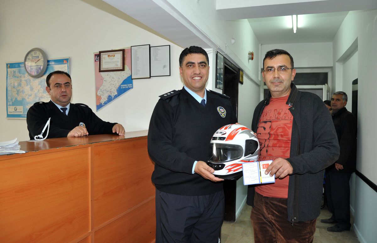 Motosiklet Ehliyetine Bedava Kask