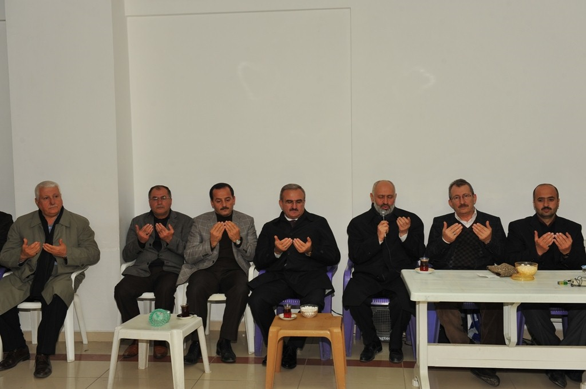 Vali Karaloğlu\'ndan Orbay Ailesine Taziye Ziyareti
