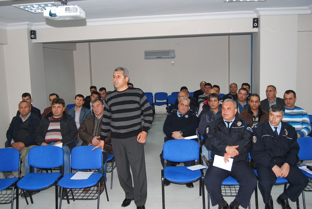 Asayiş Polislerine Trafik Eğitimi
