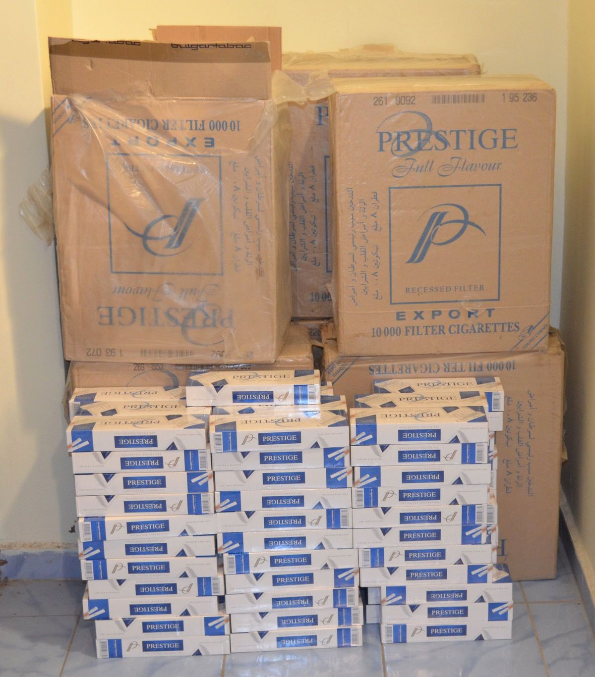 Aziziye\'de 86 Bin Haket Kaçak Sigara Ele Geçirildi