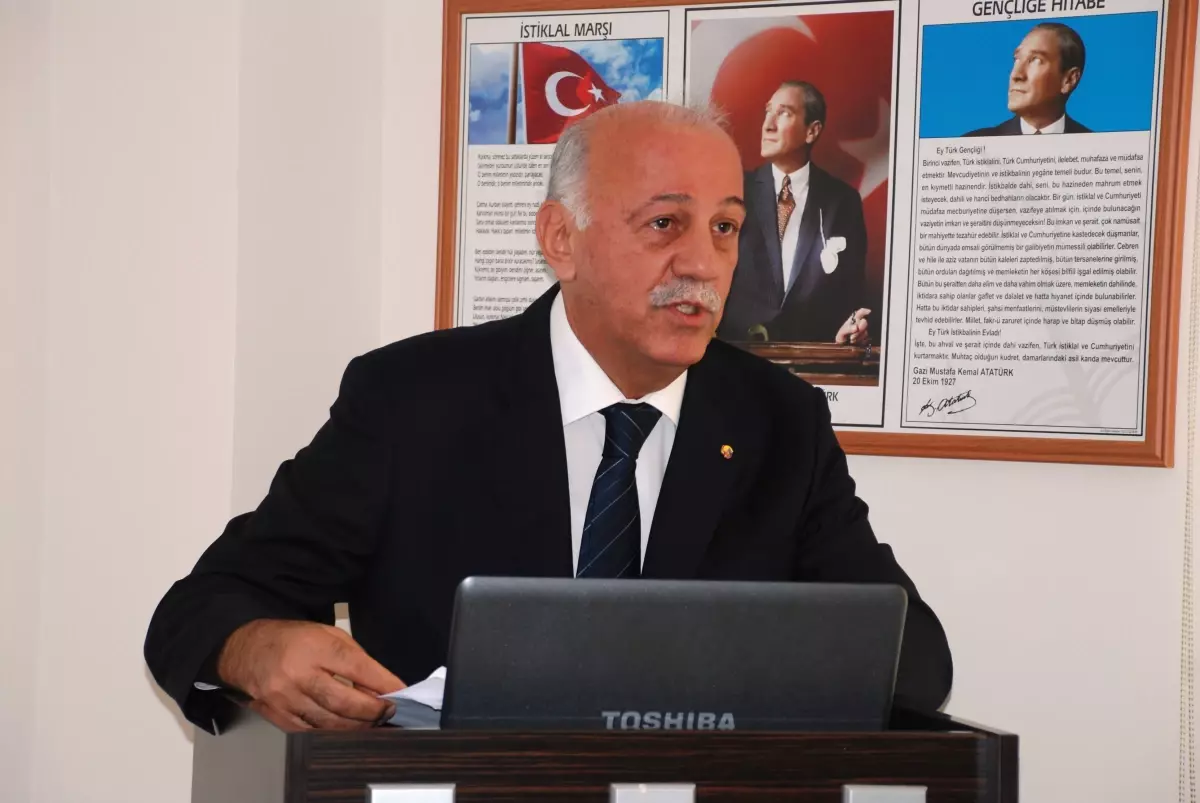 Baş\'tan Aldırmaz\'a Destek