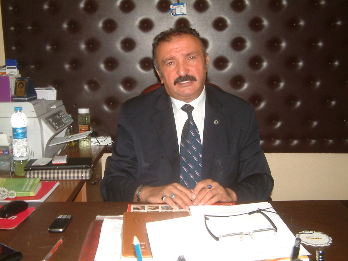 Burhaniye\'de Çiftçilere Biçerdöver Operatörlüğü Kursu