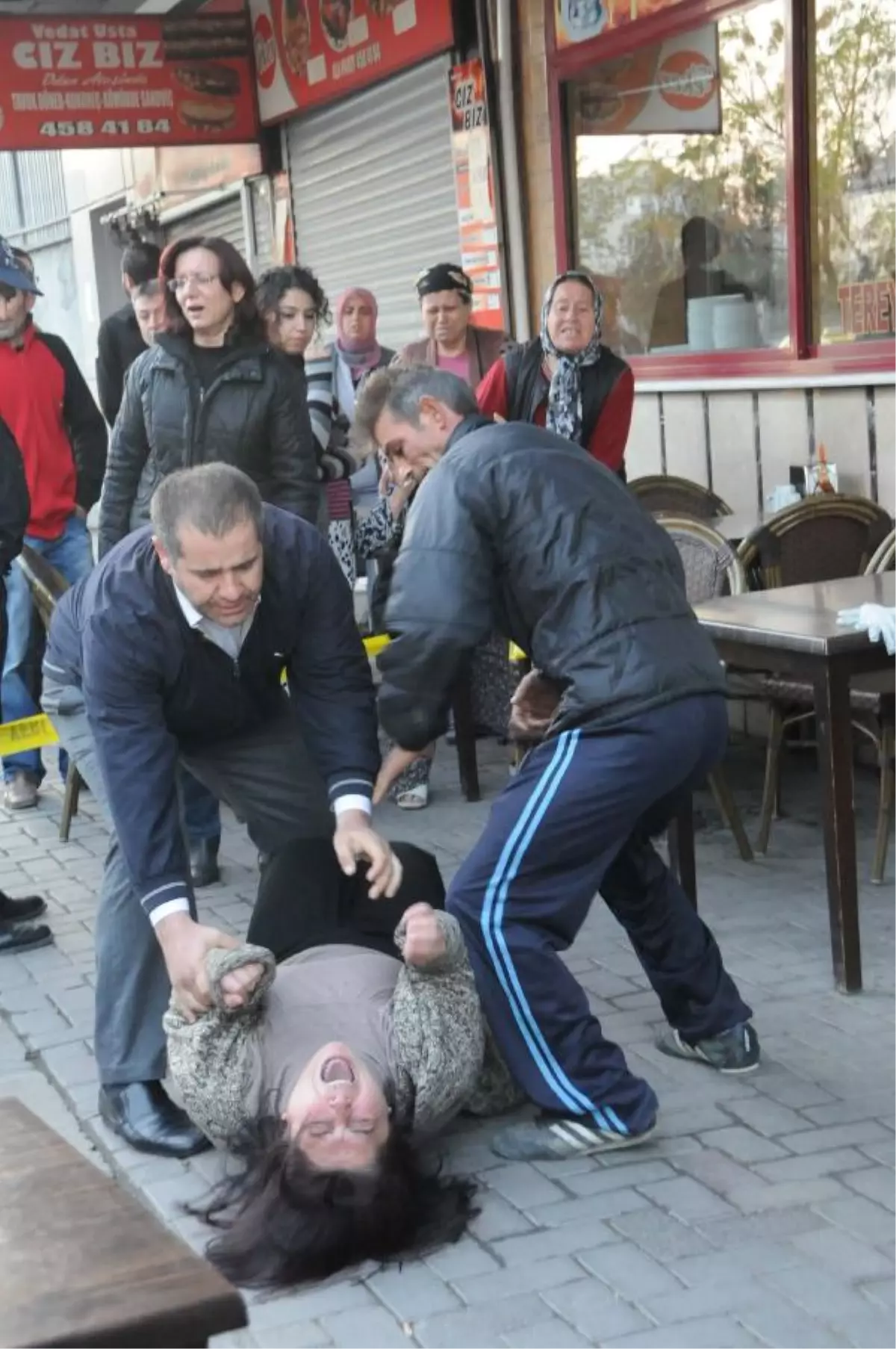 Çorbacıdaki Çifte Cinayetin Şüphelisi Hastanede Tutuklandı