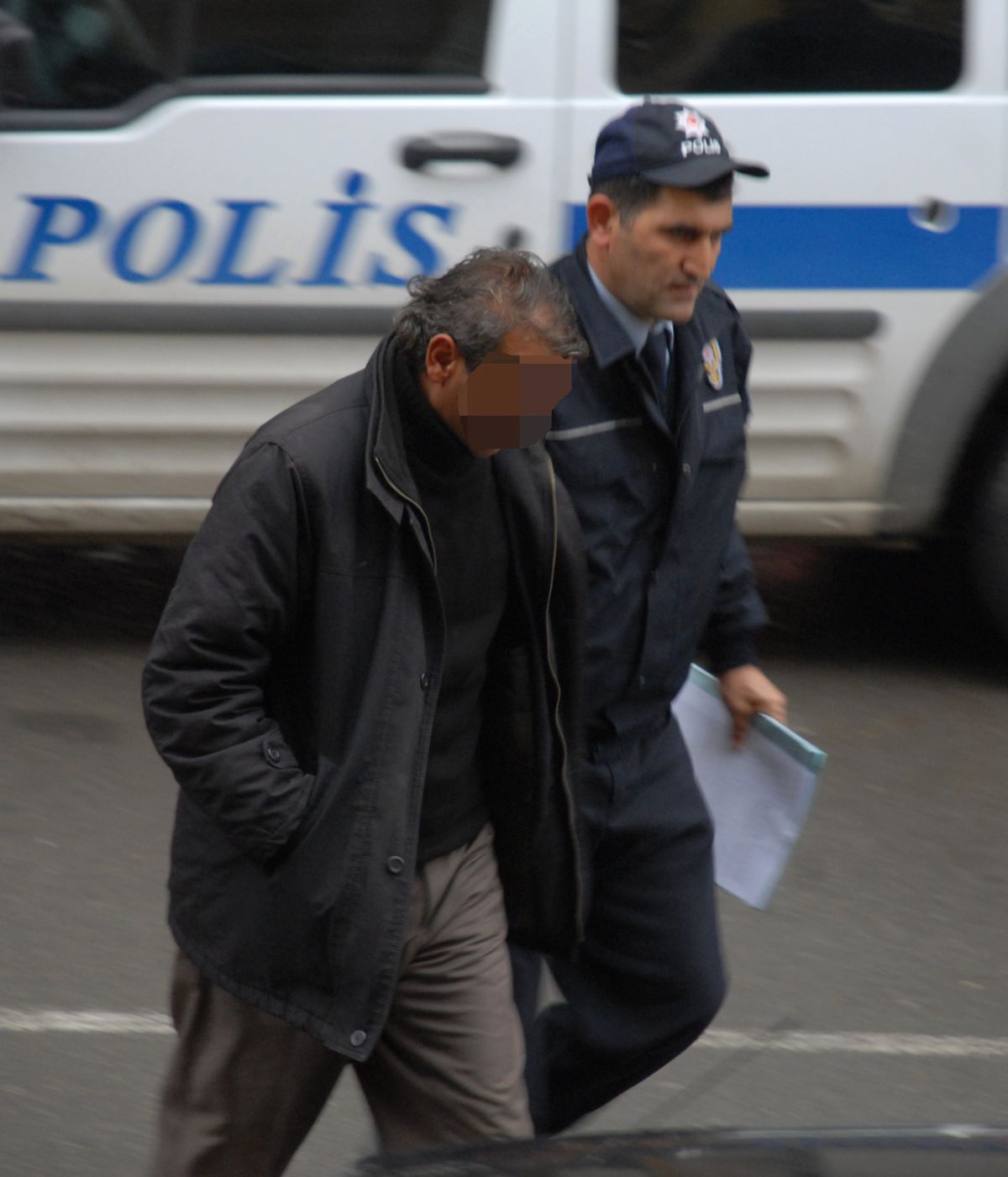 Eşi Darp İddiasına Gözaltı