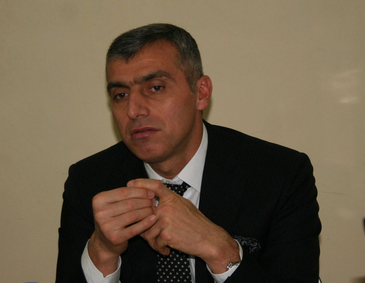 Kars Emniyet Müdürlüğü Amatem Benzeri Bir Merkez Kurmak İçin Kolları Sıvadı