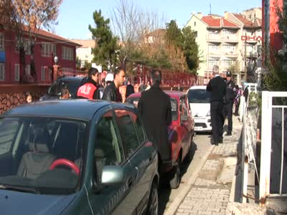Konya \'Yan Bakma\' Kavgasında Bıçaklandı